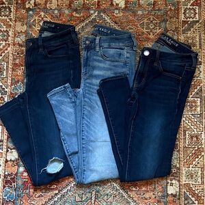 American Eagle Outfitters Women's Jeans - Dark Blue, Light Blue